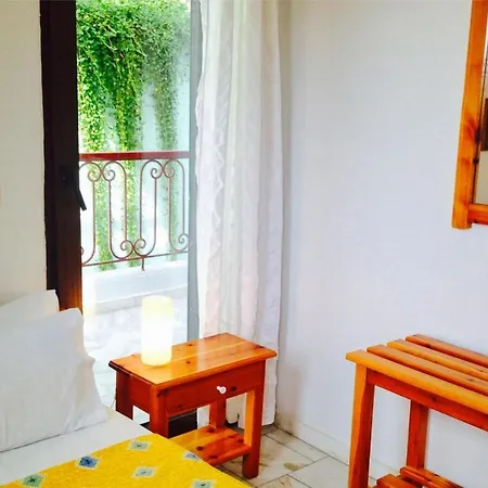 Selini House *